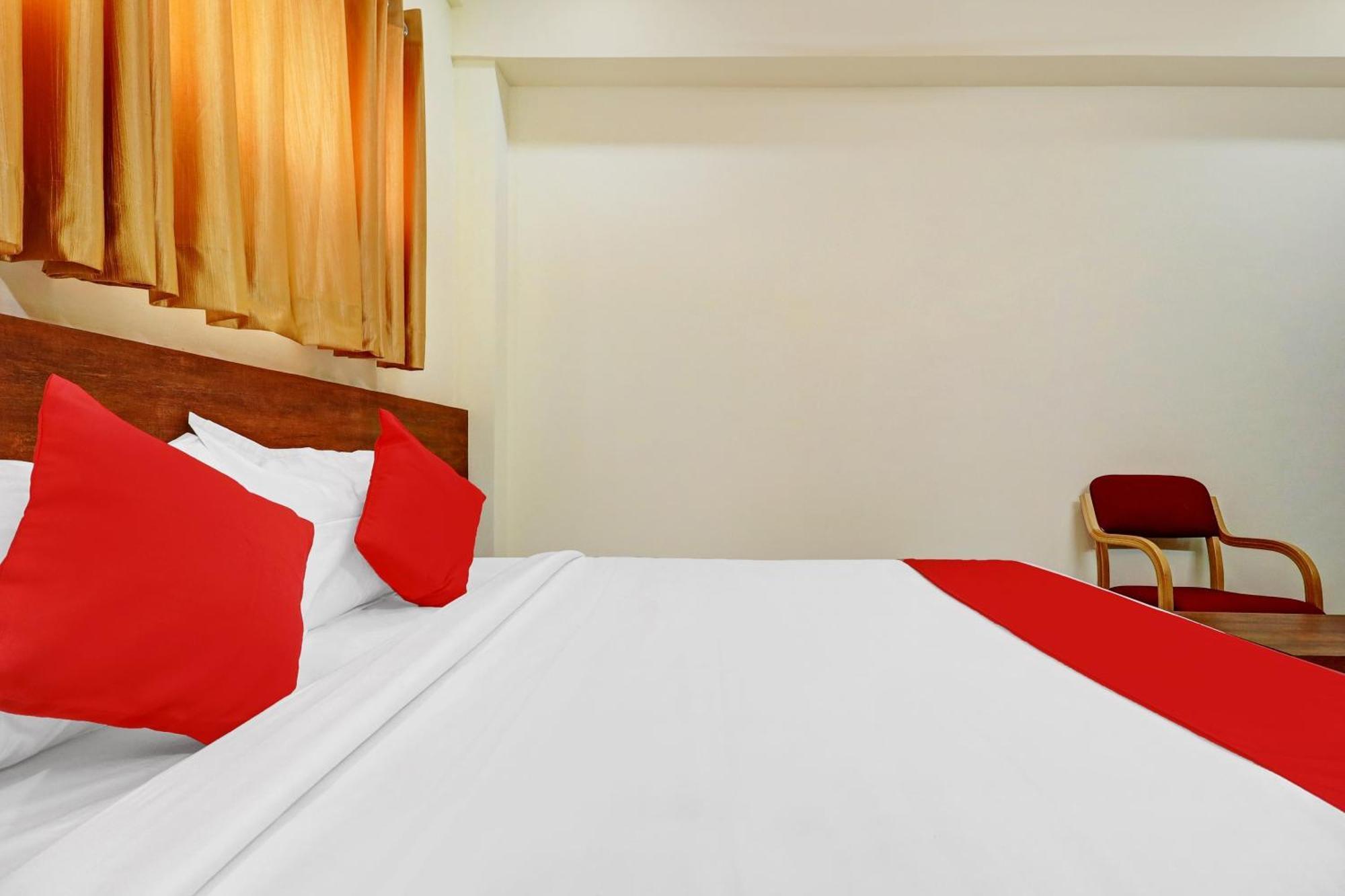Super Hotel O Silver House Near Mantri Square Mall Bangalore Exterior foto